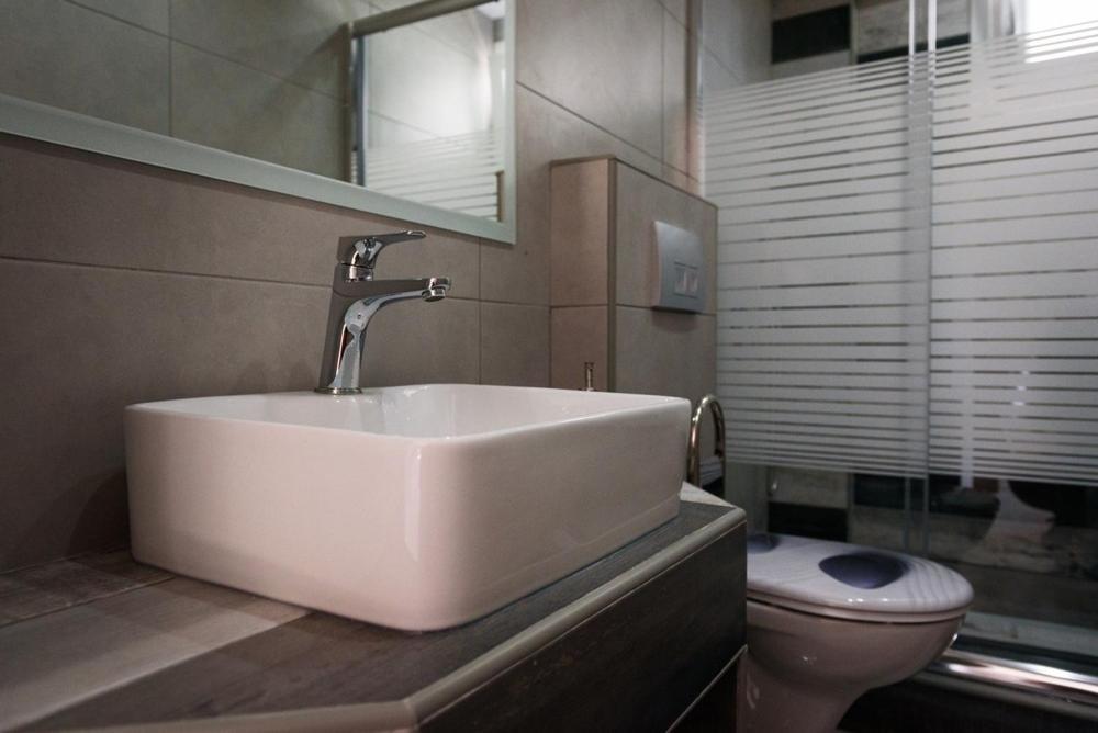 Haus Viktoria 1 Appartement Limenas  Buitenkant foto